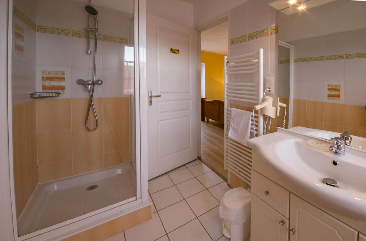 La Cle Des Champs Des Abers Bed & Breakfast Saint-Pabu  Exterior photo