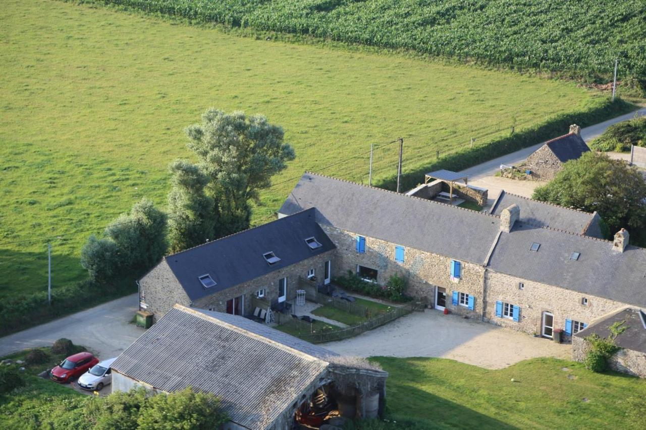 La Cle Des Champs Des Abers Bed & Breakfast Saint-Pabu  Exterior photo